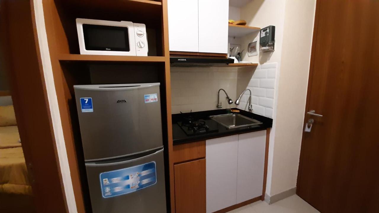 Apartemen Grand Kamala Lagoon Studio By Bonzela Property Bekasi Esterno foto