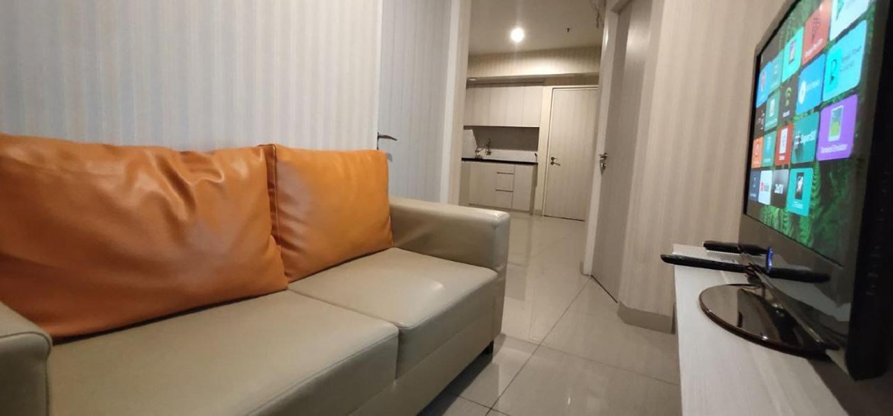 Apartemen Grand Kamala Lagoon Studio By Bonzela Property Bekasi Esterno foto
